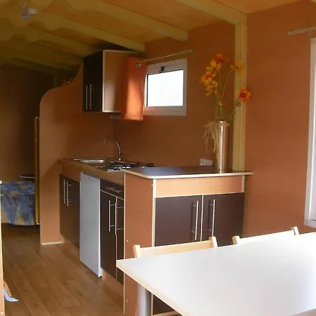 Campingplads Camping Le Verger Fleuri Lathuile